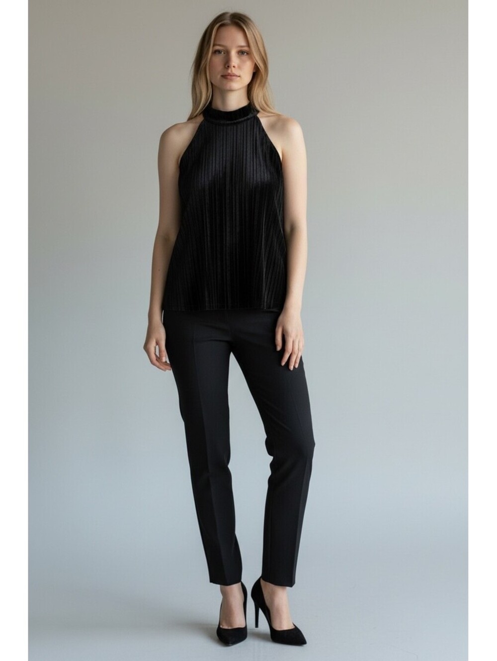 Black Velvet Halter size Medium by Meadow Rue